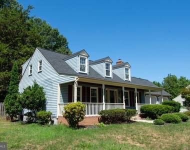 11940 Galaxy Lane - Photo Thumbnail 4