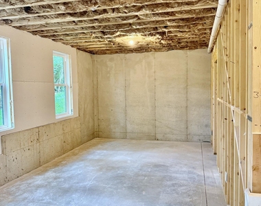 107 N Bellvue Street N - Photo Thumbnail 18