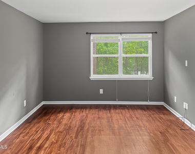 618 Branniff Drive - Photo Thumbnail 3