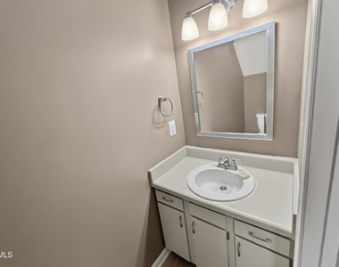 618 Branniff Drive - Photo Thumbnail 8