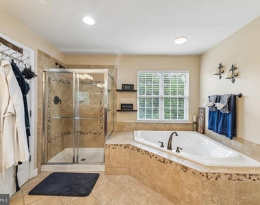 11612 American Swing Place - Photo Thumbnail 57