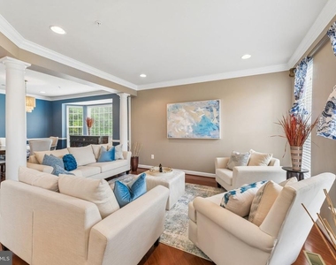 11612 American Swing Place - Photo Thumbnail 11