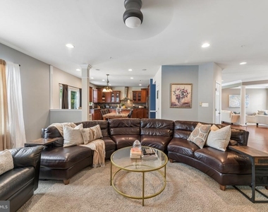 11612 American Swing Place - Photo Thumbnail 17
