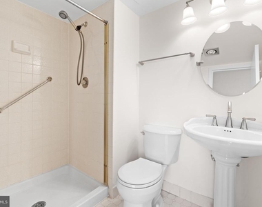 7420 Westlake Terrace - Photo Thumbnail 4