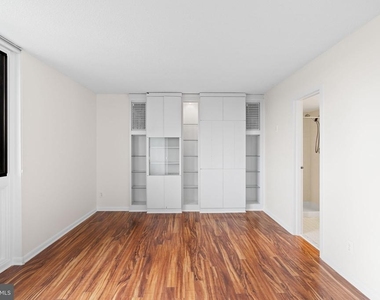 7420 Westlake Terrace - Photo Thumbnail 1