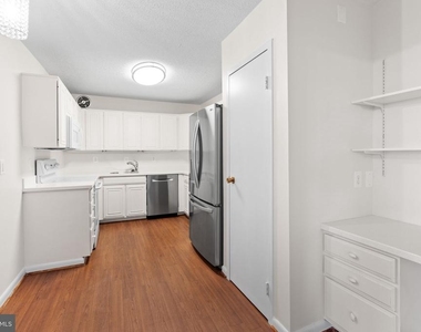 7420 Westlake Terrace - Photo Thumbnail 7
