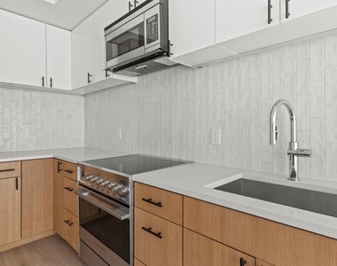 10511 Strathmore Hall Street - Photo Thumbnail 9