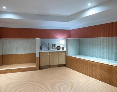 4710 Elm Street - Photo Thumbnail 44