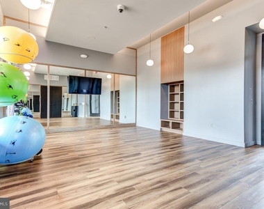 3104 Royal Fern Place - Photo Thumbnail 35