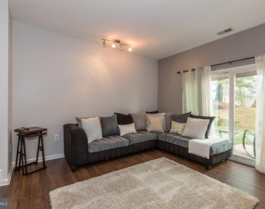 18269 Leman Lake Drive - Photo Thumbnail 4