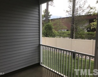 6039 Beale Loop - Photo Thumbnail 7
