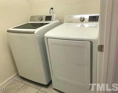 6039 Beale Loop - Photo Thumbnail 18