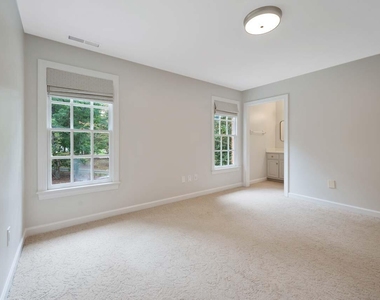 1202 Summerville Lane - Photo Thumbnail 31