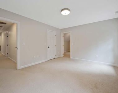 1202 Summerville Lane - Photo Thumbnail 29