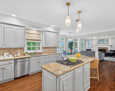 1202 Summerville Lane - Photo Thumbnail 1