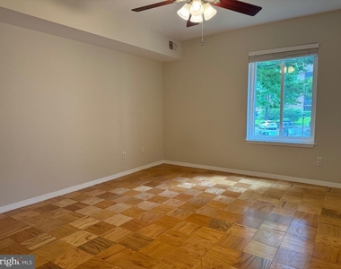 5817 Edson Lane - Photo Thumbnail 8