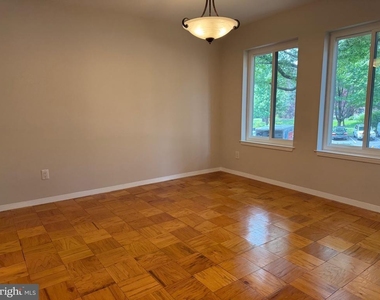 5817 Edson Lane - Photo Thumbnail 2