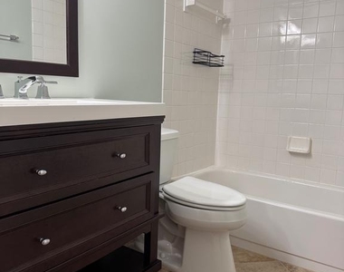 5817 Edson Lane - Photo Thumbnail 9