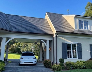 10601 Red Barn Lane - Photo Thumbnail 1