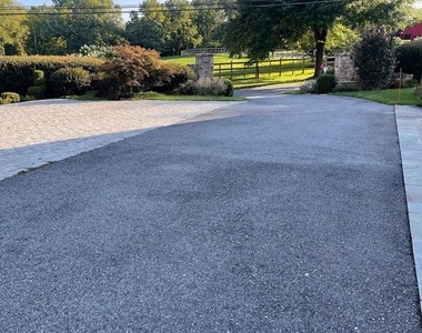 10601 Red Barn Lane - Photo Thumbnail 22