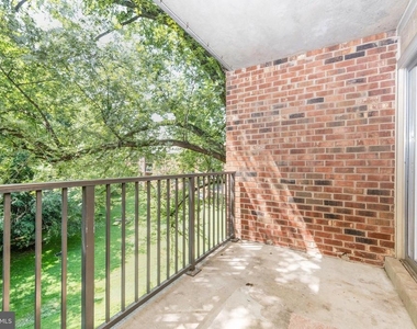 874 College Parkway - Photo Thumbnail 17