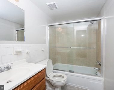 874 College Parkway - Photo Thumbnail 23