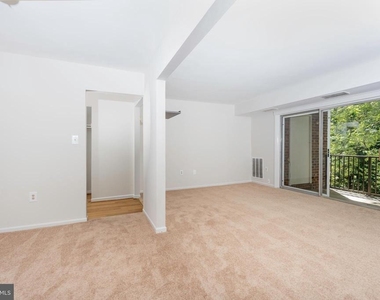874 College Parkway - Photo Thumbnail 32