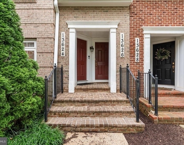 13624 Dover Cliffs Place - Photo Thumbnail 29