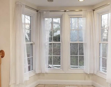 6 Bouldercrest Court - Photo Thumbnail 11