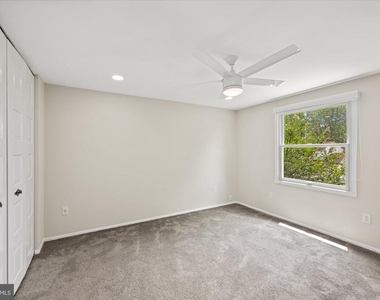 11209 Maine Cove Drive - Photo Thumbnail 27