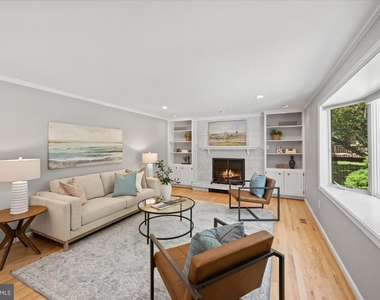 11209 Maine Cove Drive - Photo Thumbnail 10