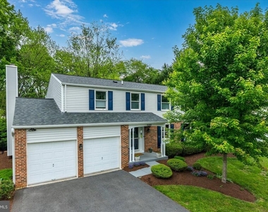 11209 Maine Cove Drive - Photo Thumbnail 45