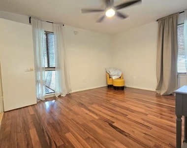 9645 Whiteacre Road - Photo Thumbnail 11