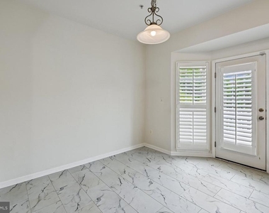9457 Birdhouse Circle - Photo Thumbnail 21