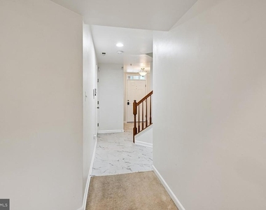 9457 Birdhouse Circle - Photo Thumbnail 50