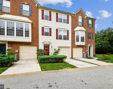 9457 Birdhouse Circle - Photo Thumbnail 1