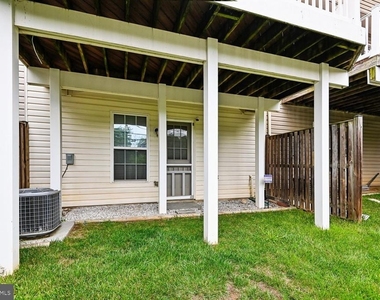 9457 Birdhouse Circle - Photo Thumbnail 12