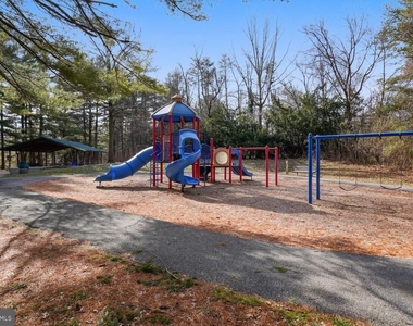 9457 Birdhouse Circle - Photo Thumbnail 76