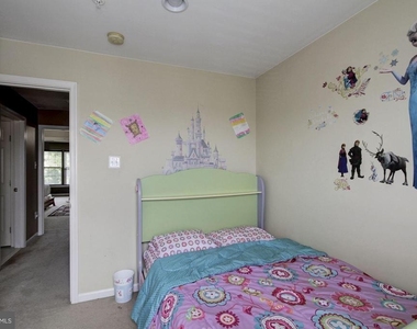 7055 Oak Grove Way - Photo Thumbnail 24
