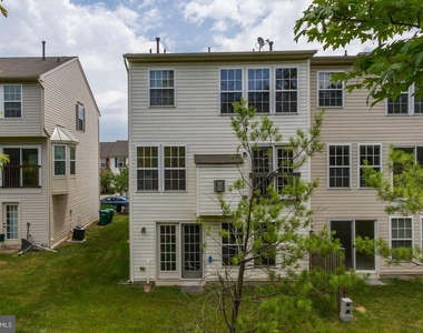 7055 Oak Grove Way - Photo Thumbnail 28