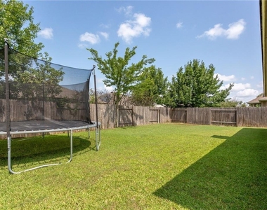 3912 Links Ln - Photo Thumbnail 37