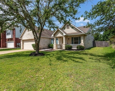 3912 Links Ln - Photo Thumbnail 1