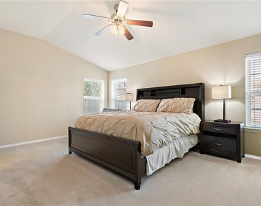 3912 Links Ln - Photo Thumbnail 32