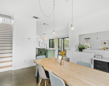5725 Toscana Ave - Photo Thumbnail 13