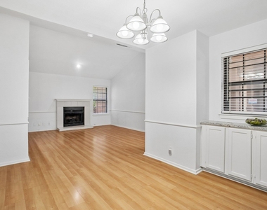 10955 Wurzbach Rd - Photo Thumbnail 6