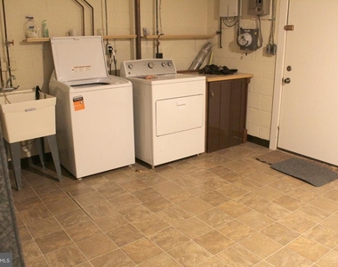 1120 Linkside Drive - Photo Thumbnail 24