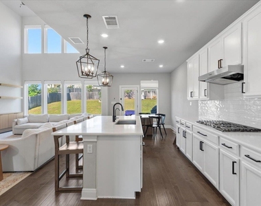 1317 Highwater Dr - Photo Thumbnail 11