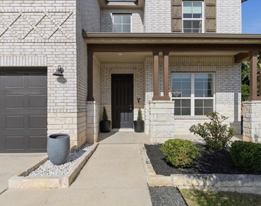 1317 Highwater Dr - Photo Thumbnail 4