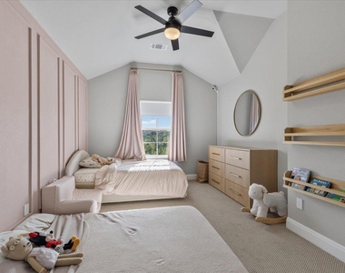 1317 Highwater Dr - Photo Thumbnail 24