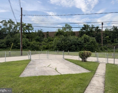 926 Regina Drive - Photo Thumbnail 26